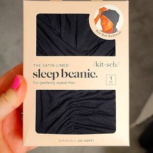 Kitsch Sleep Beanie Black Satin Lined